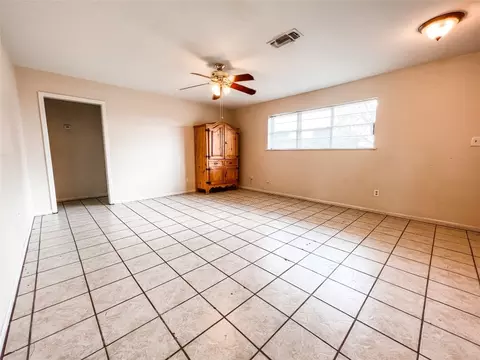 1009 Terrace Dr, Bangs, TX 76823 photo 4
