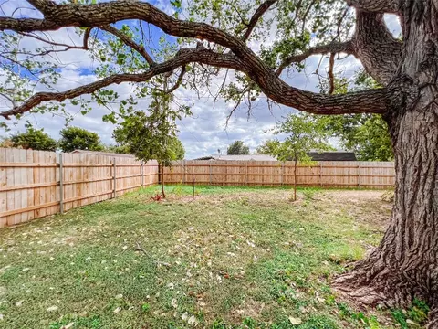 1009 Terrace Dr, Bangs, TX 76823 photo 17