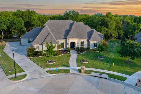 912 Reflection Ct, Heath, TX 75032