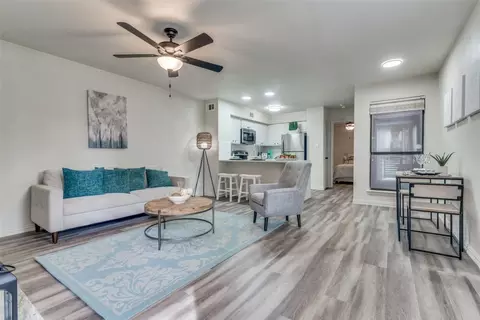 1704 Baird Farm Cir #4101, Arlington, TX 76006