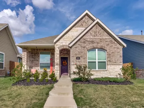 2838 Journey Ln, Heartland, TX 75126