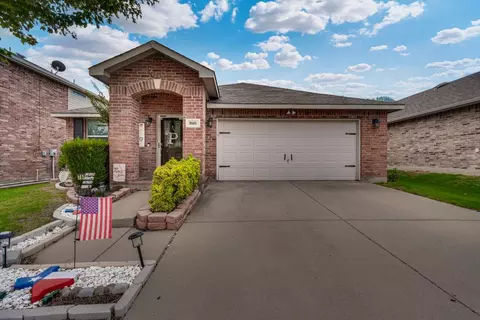 7601 Indigo Ridge Dr, Fort Worth, TX 76131