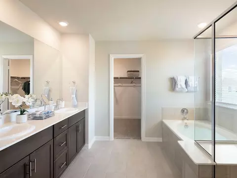 2636 Gateway Ave, Corinth, TX 76210 photo 8
