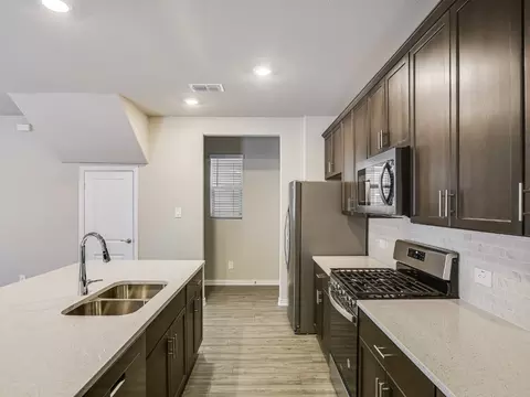 2632 Gateway Ave, Corinth, TX 76210 photo 15
