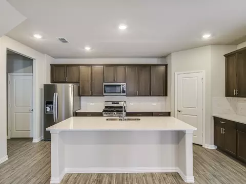 2632 Gateway Ave, Corinth, TX 76210 photo 10