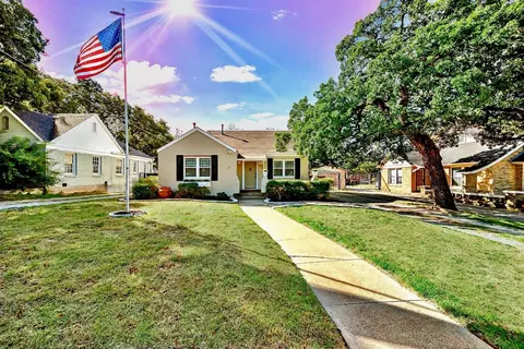 2224 Yucca Ave, Fort Worth, TX 76111