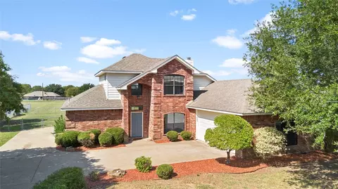 250 Alesha Rd, Red Oak, TX 75154