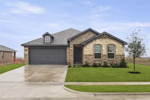 4818 Avion Dr, Sanger, TX 76266