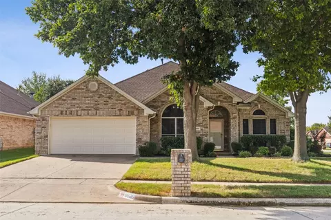 8600 Joshua Ct, North Richland Hills, TX 76182