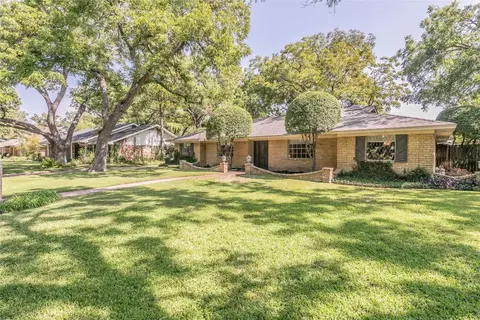 3009 Glasgow Dr, Arlington, TX 76015