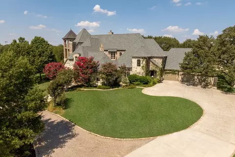 7600 Douglas Ln, North Richland Hills, TX 76182