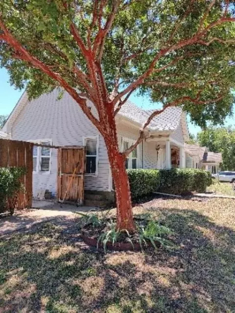 1302 Monroe St, Commerce, TX 75428 photo 14