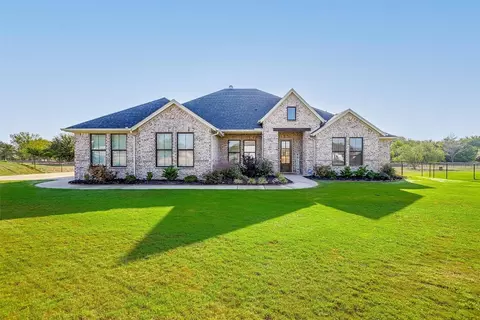 242 Odell Rd, Springtown, TX 76082