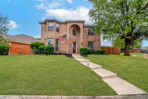 816 Heritage Pkwy S, Allen, TX 75002