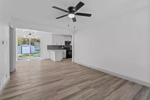 9 Circle Dr, Denison, TX 75021 photo 5