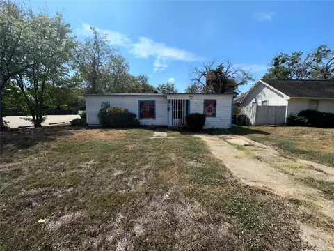 156 Casalita Dr, Garland, TX 75040