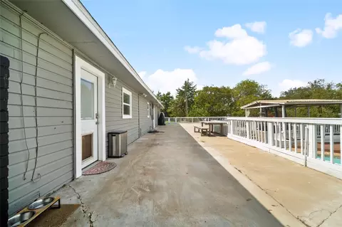 581 N Loop Dr, Cedar Hill, TX 75104 photo 27