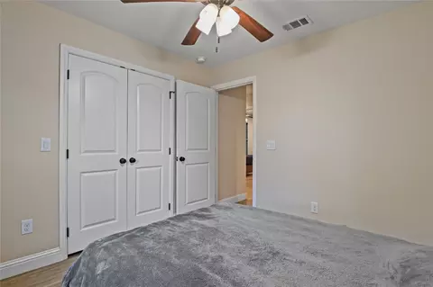 230 E Johnson St, Denison, TX 75021 photo 18