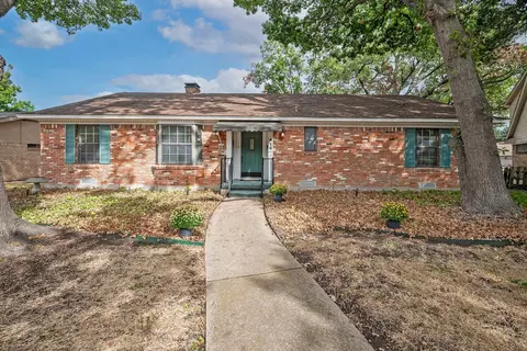 810 Twilight Cir, Richardson, TX 75080