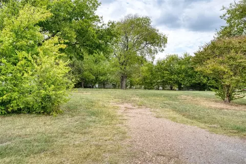 4652 Marshall St, Sherman, TX 75090