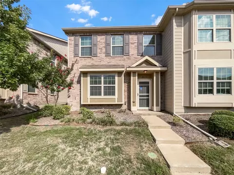 2977 Peyton Brook Dr, Fort Worth, TX 76137
