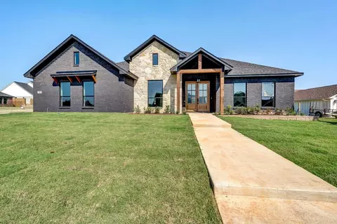 16221 Clearview Dr, Lindale, TX 75771