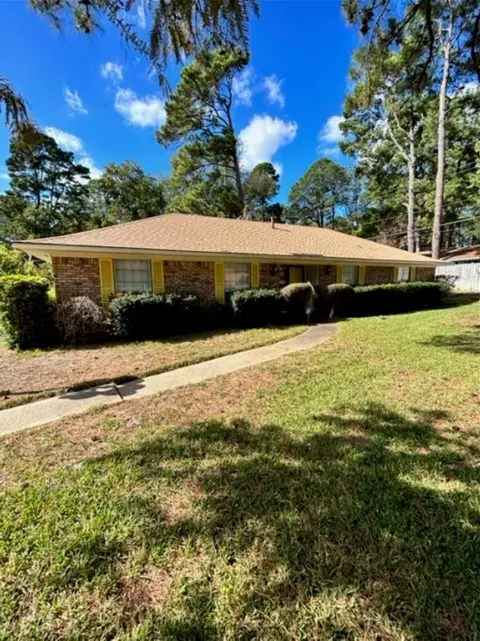 1141 Japonica Ln, Shreveport, LA 71118