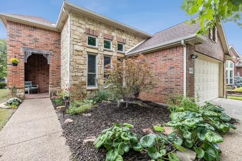 1395 Shadow Creek Dr, Fairview, TX 75069
