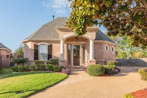 3808 Park Flower Ct, Arlington, TX 76017