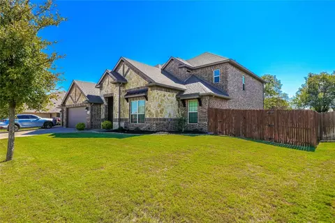 930 Safrano St, Midlothian, TX 76065