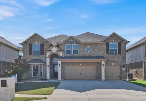 9717 Amaranth Dr, Fort Worth, TX 76177