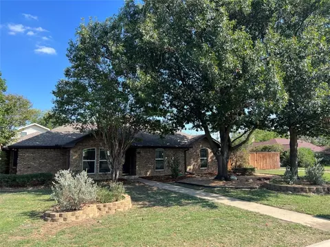 3322 Darby Ln, Denton, TX 76207