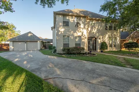 1212 Indian Cherry Ln, Flower Mound, TX 75028