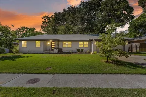 9417 Green Terrace Dr, Dallas, TX 75220