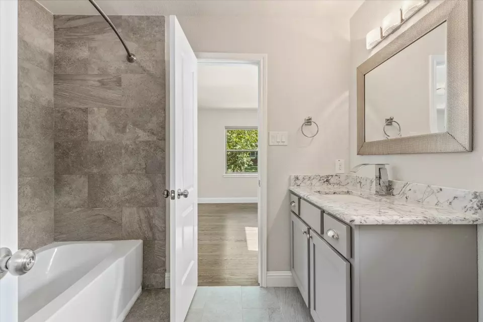  9417 Green Terrace Dr, Dallas, TX 75220 photo 27