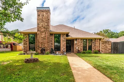 715 Medalist, Paris, TX 75460