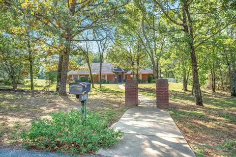 18865 Peachtree Ln, Lindale, TX 75771