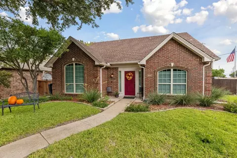 8650 Hidden Spring Dr, Frisco, TX 75034