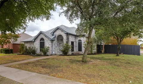 1201 Clear Creek Dr, Mesquite, TX 75181