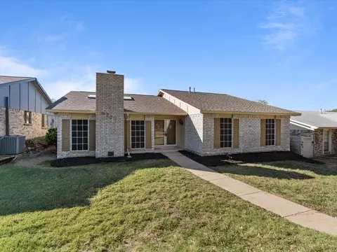 4728 Roberts Dr, The Colony, TX 75056
