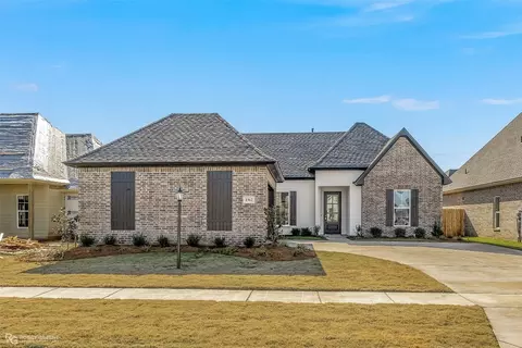 1362 Quincy Dr, Bossier City, LA 71111