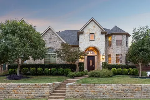 2256 New College Ln, Plano, TX 75025