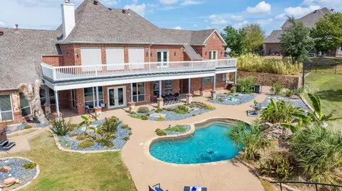 3501 S Bay Breeze Ln, Fort Worth, TX 76179