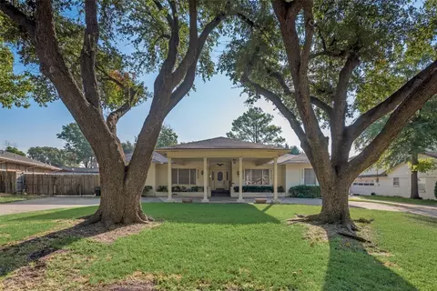 403 Riggs Cir, Mesquite, TX 75149