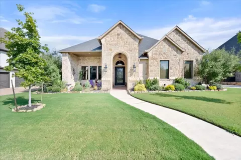 2901 Zinfandel Ln, Arlington, TX 76001