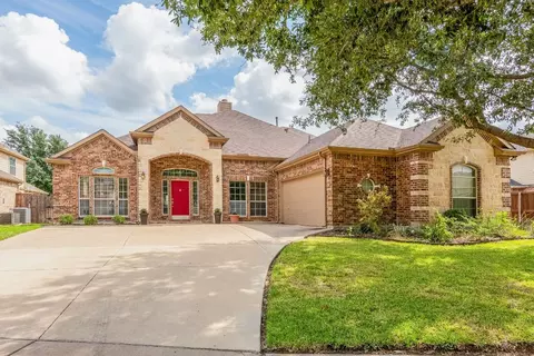 203 Bayonne Dr, Mansfield, TX 76063