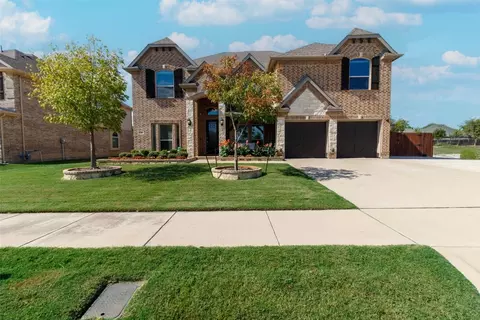 711 Netherfield Pkwy, Mansfield, TX 76063