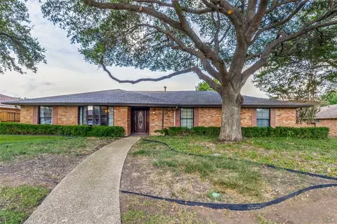 6331 Chesley Ln, Dallas, TX 75214