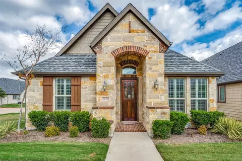 8624 Arrow Dr, Mckinney, TX 75070
