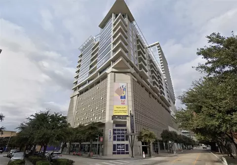 2408 Victory Park Ln #1441, Dallas, TX 75219